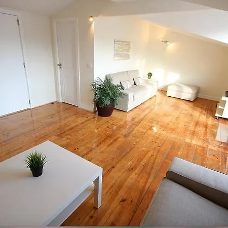 Duplex Avec Terrasse Vue Sur Castelo Sao Jorge * Lisboa